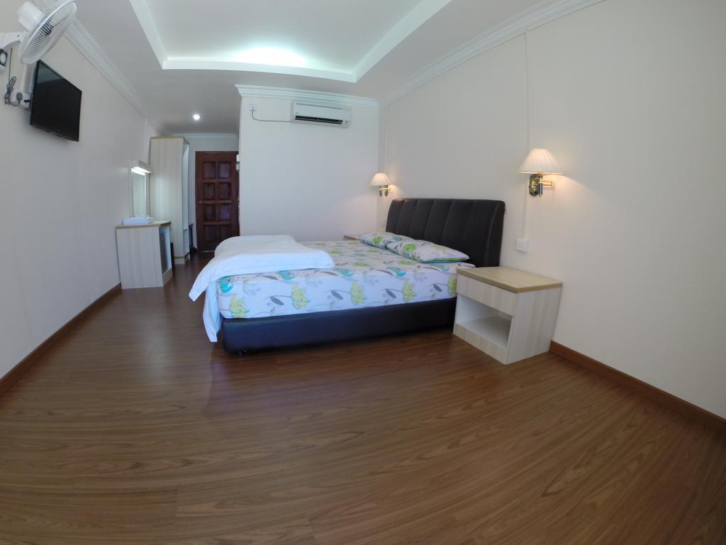 New Cocohut Chalet Hotel Kuala Terengganu Habitación foto